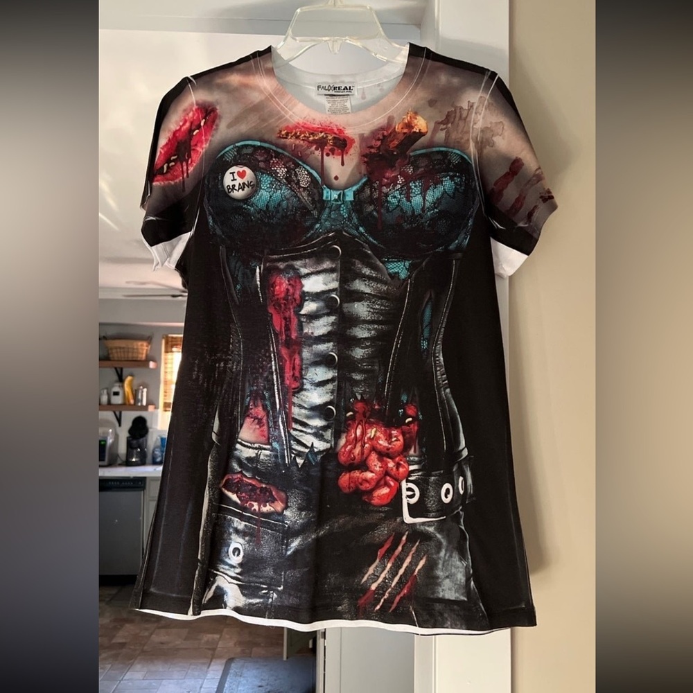 Faux Real zombie shirt women’s large